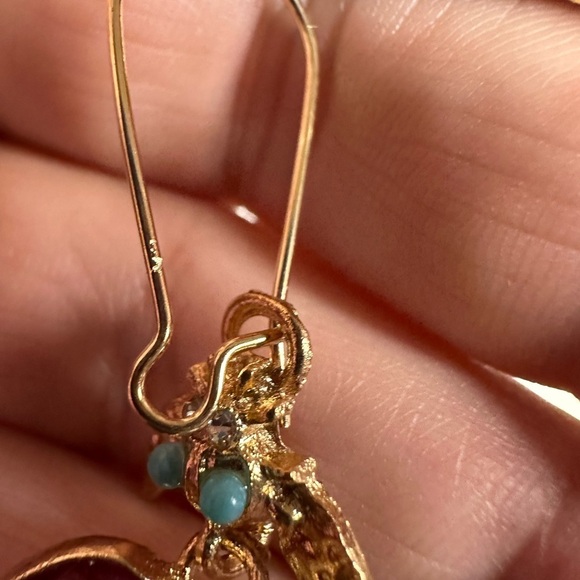 - Jeweled Pomegranate 22k Gold unique Dangle Drop Earrings pomegranite vermeil - Picture 8 of 8